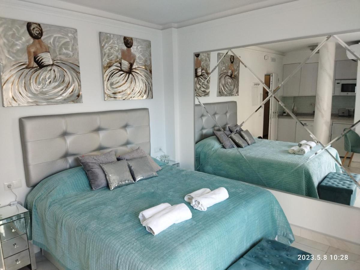 Silver Horizon Luxury Apartment Nerja Esterno foto