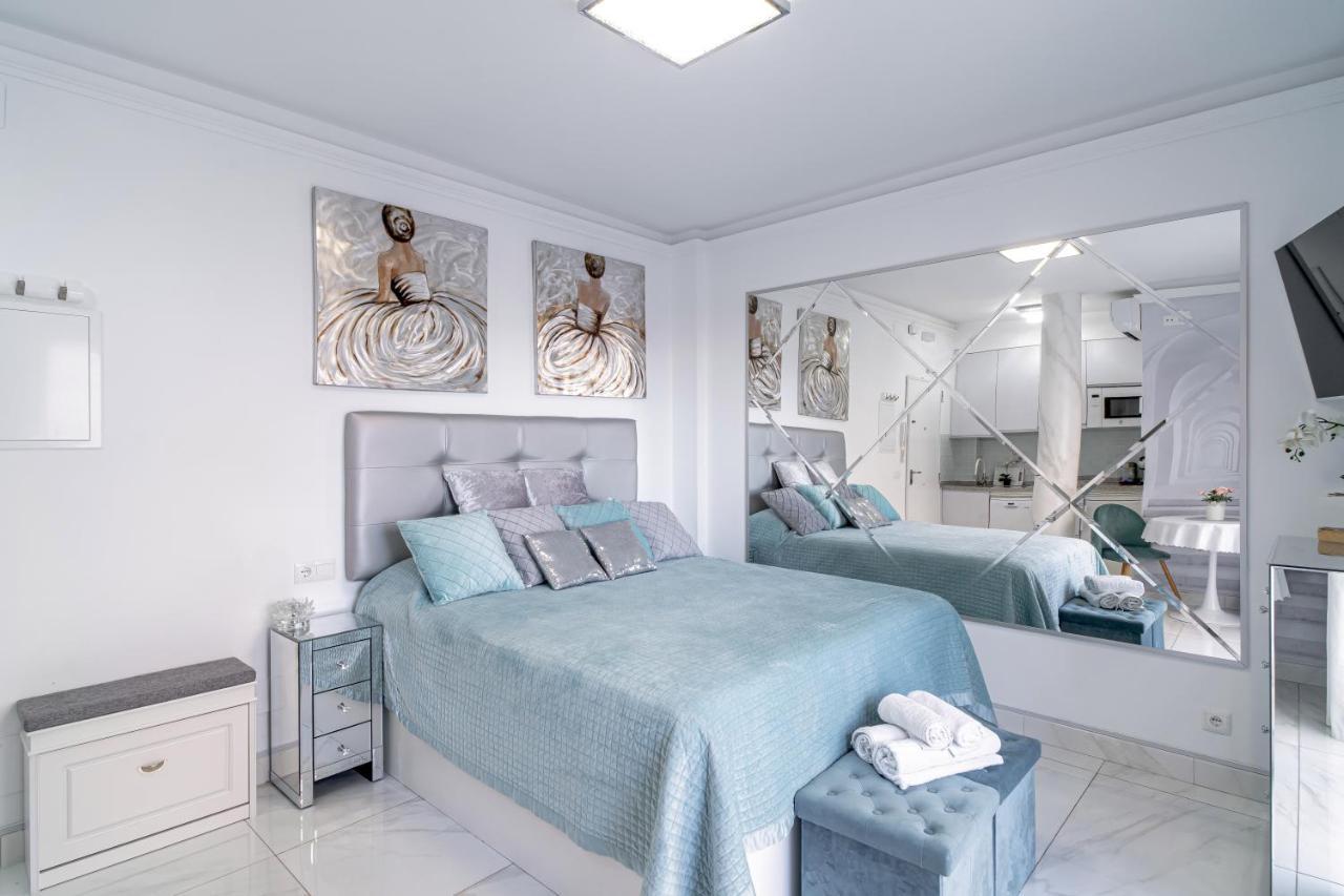 Silver Horizon Luxury Apartment Nerja Esterno foto