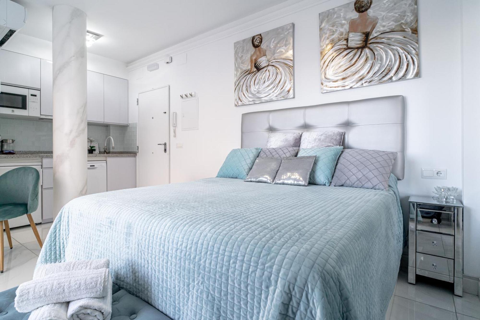 Silver Horizon Luxury Apartment Nerja Esterno foto